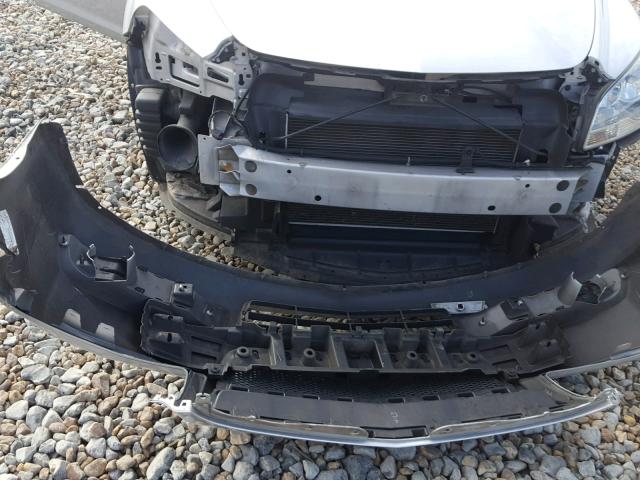 1G1ZA5EU3CF289043 - 2012 CHEVROLET MALIBU LS SILVER photo 9