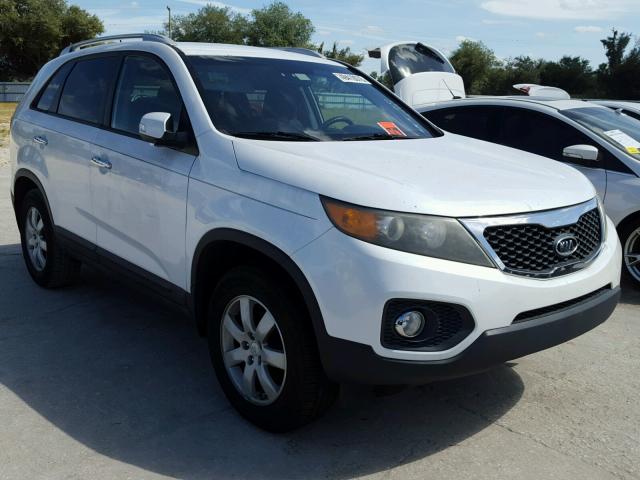 5XYKT4A17BG157407 - 2011 KIA SORENTO BA WHITE photo 1