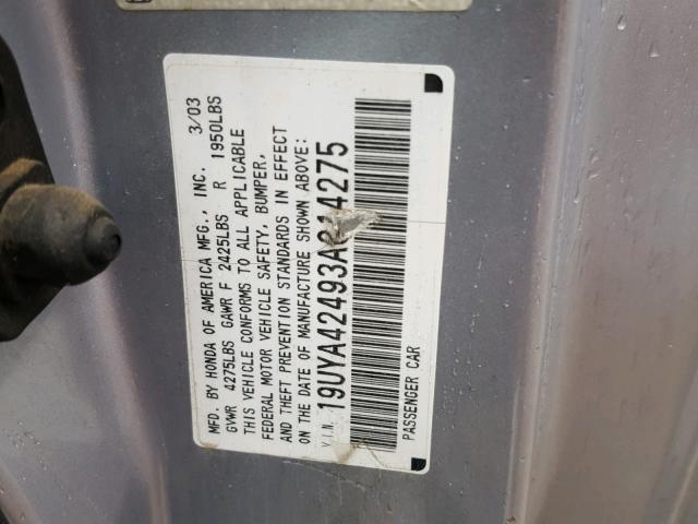 19UYA42493A014275 - 2003 ACURA 3.2CL SILVER photo 10