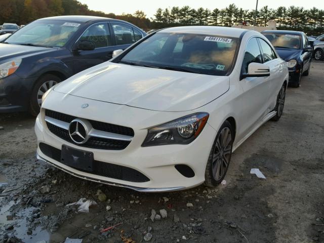 WDDSJ4GB6HN485639 - 2017 MERCEDES-BENZ CLA 250 4M WHITE photo 2