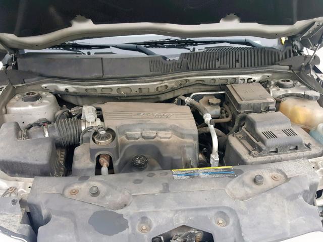 2CKDL63F276251785 - 2007 PONTIAC TORRENT SILVER photo 7