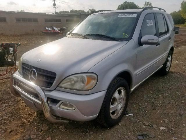 4JGAB57E63A417159 - 2003 MERCEDES-BENZ ML 350 SILVER photo 2