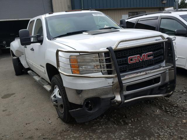 1GT423C83BF111558 - 2011 GMC SIERRA K35 WHITE photo 1