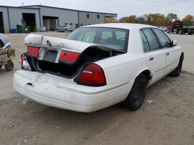 2MEFM75W0WX639167 - 1998 MERCURY GRAND MARQ WHITE photo 4