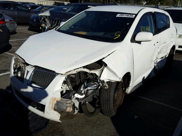 5Y2SP6E06AZ415059 - 2010 PONTIAC VIBE WHITE photo 2