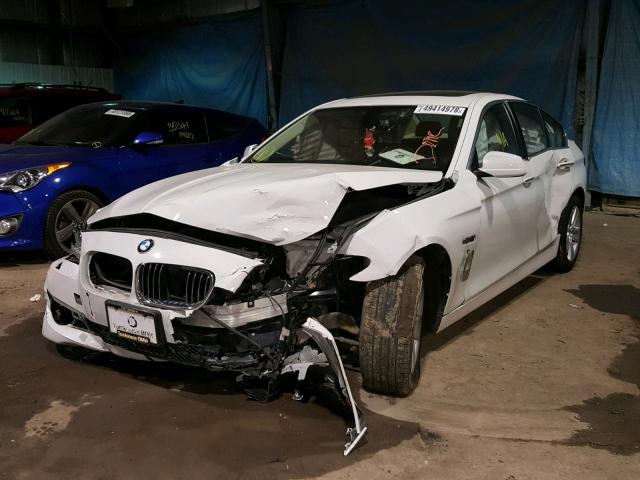 WBAXH5C58DD109443 - 2013 BMW 528 XI WHITE photo 2