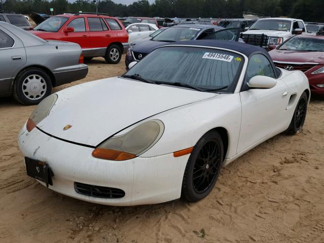 WP0CA29871U620966 - 2001 PORSCHE BOXSTER WHITE photo 2