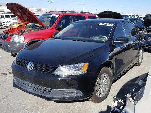 3VW1K7AJ3EM390205 - 2014 VOLKSWAGEN JETTA BASE Սև լուսանկար 2