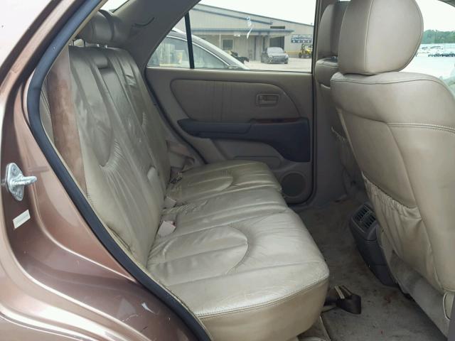 JT6HF10U0X0018056 - 1999 LEXUS RX 300 BROWN photo 6