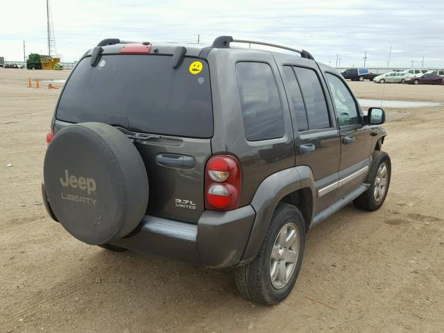 1J4GK58K36W195488 - 2006 JEEP LIBERTY LI GRAY photo 4