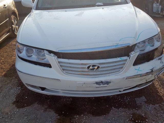 KMHFC46F16A128041 - 2006 HYUNDAI AZERA SE WHITE photo 9