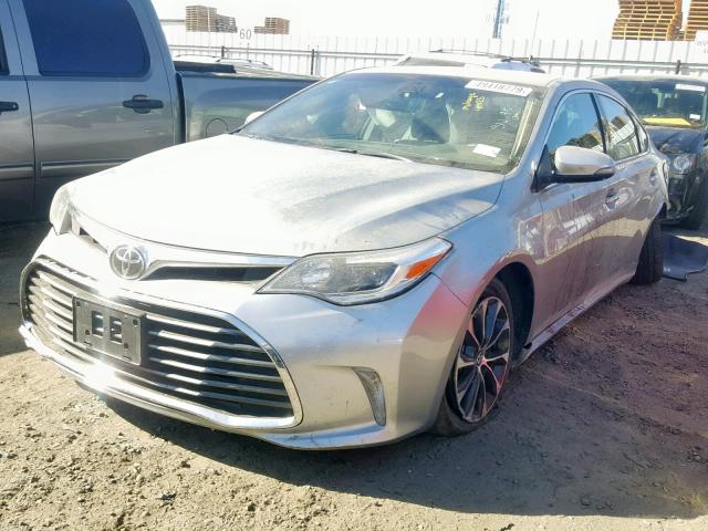 4T1BK1EBXJU284648 - 2018 TOYOTA AVALON XLE SILVER photo 2