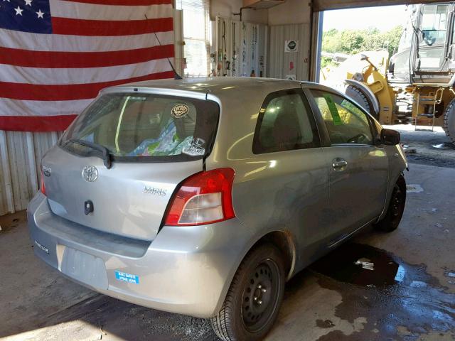 JTDJT923485194389 - 2008 TOYOTA YARIS SILVER photo 4