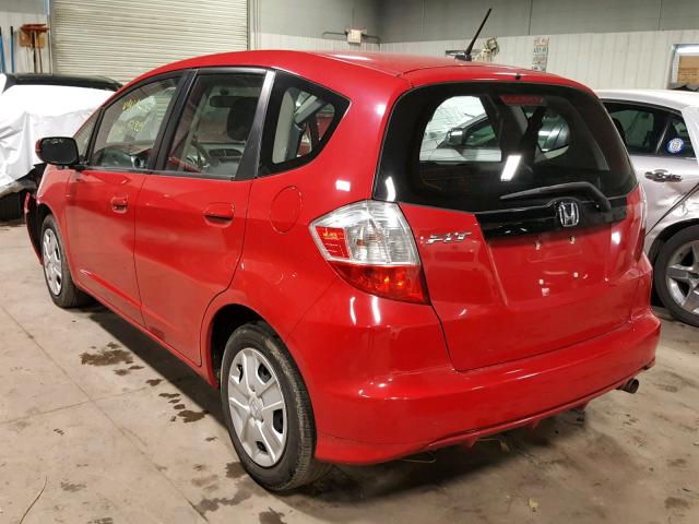 JHMGE8H3XDC007747 - 2013 HONDA FIT RED photo 3