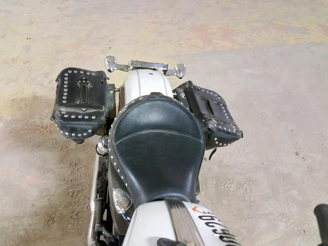 1HD1CGP375K433085 - 2005 HARLEY-DAVIDSON XL1200 C WHITE photo 6