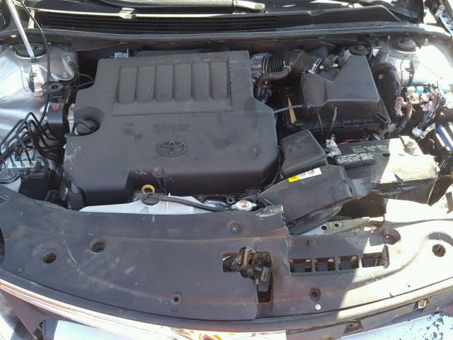 4T1BK1EB4JU286430 - 2018 TOYOTA AVALON XLE SILVER photo 7