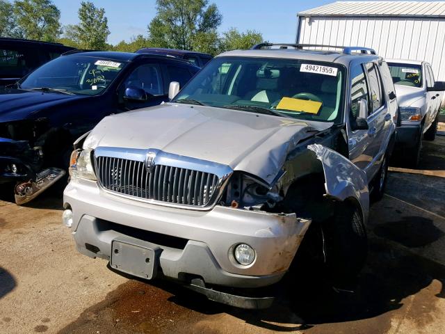 5LMEU88H84ZJ37197 - 2004 LINCOLN AVIATOR 银色 照片 2