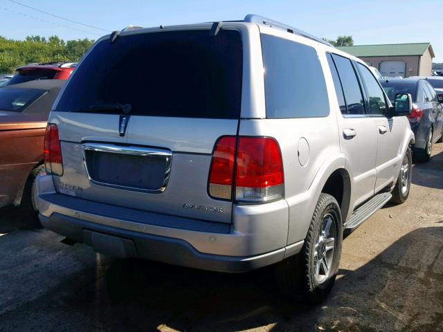 5LMEU88H84ZJ37197 - 2004 LINCOLN AVIATOR 银色 照片 4