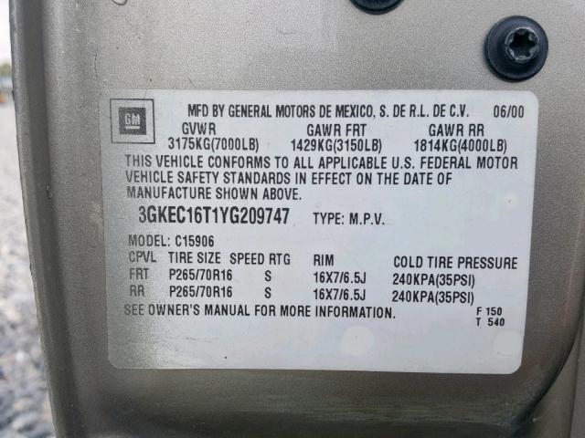 3GKEC16T1YG209747 - 2000 GMC YUKON XL C1500  photo 10