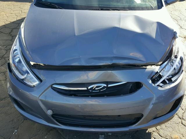 KMHCT4AEXGU163985 - 2016 HYUNDAI ACCENT SE GRAY photo 7