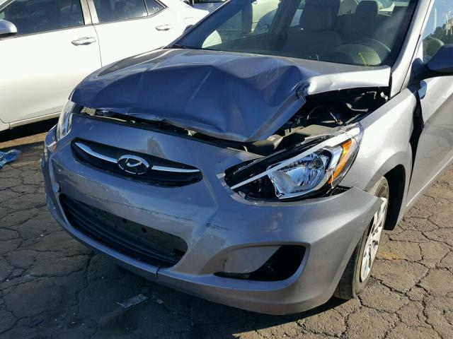 KMHCT4AEXGU163985 - 2016 HYUNDAI ACCENT SE GRAY photo 9