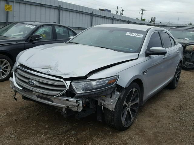 1FAHP2E89FG156990 - 2015 FORD TAURUS SEL SILVER photo 2