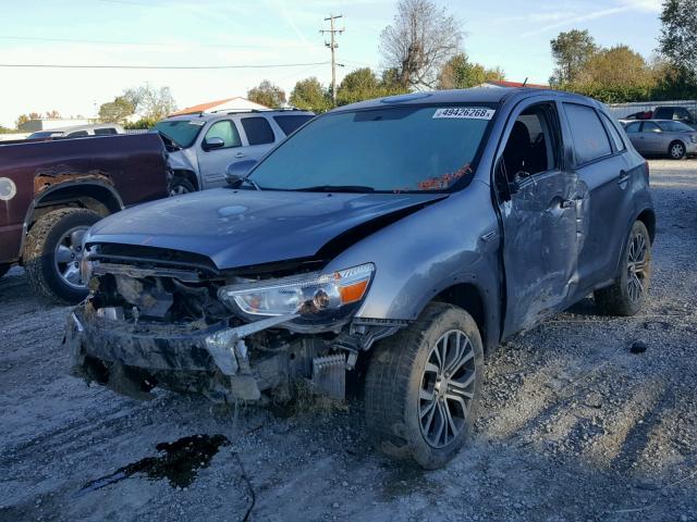 JA4AR3AU3GZ045074 - 2016 MITSUBISHI OUTLANDER GRAY photo 2