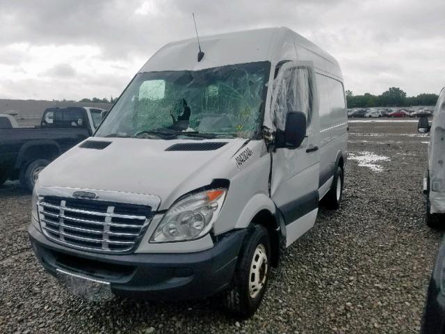 WDYPF0CCXC5653899 - 2012 FREIGHTLINER SPRINTER 3 WHITE photo 2