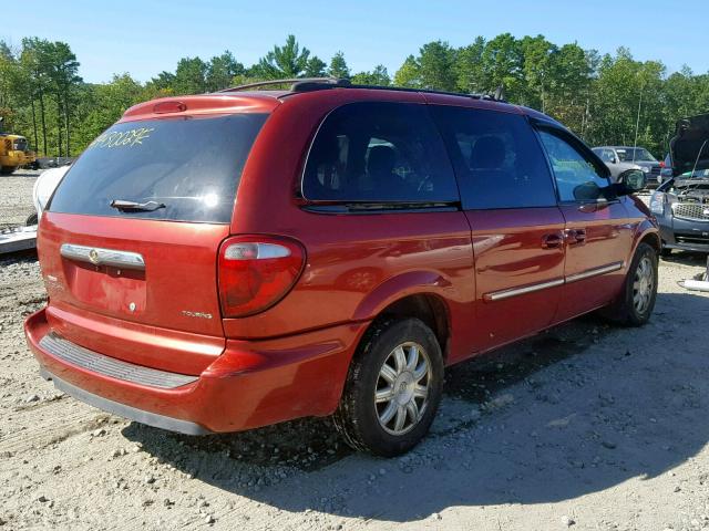 2C4GP54L05R563350 - 2005 CHRYSLER TOWN & COU RED photo 4