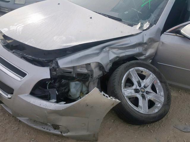 1G1ZC5EB5AF172117 - 2010 CHEVROLET MALIBU 1LT 银色 照片 9