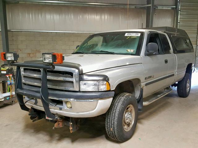 3B7KF23Z22M301897 - 2002 DODGE RAM 2500 SILVER photo 2