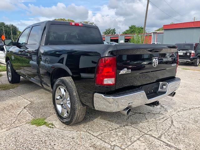 1C6RR7TT8KS593066 - 2019 RAM 1500 CLASS BLACK photo 4