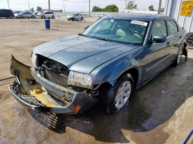 2C3AA53GX5H506014 - 2005 CHRYSLER 300 TOURIN GRAY photo 2