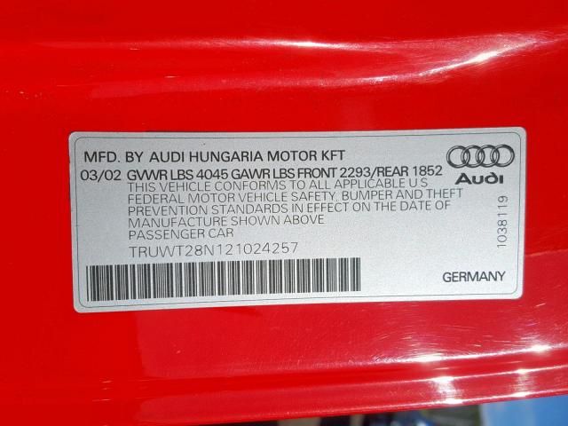 TRUWT28N121024257 - 2002 AUDI TT QUATTRO RED photo 10