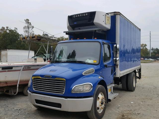 1FVACWDC07HY17746 - 2007 FREIGHTLINER M2 106 MED BLUE photo 2