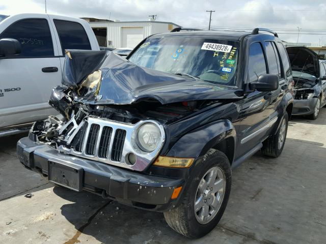 1J4GL58K05W579207 - 2005 JEEP LIBERTY LI BLACK photo 2