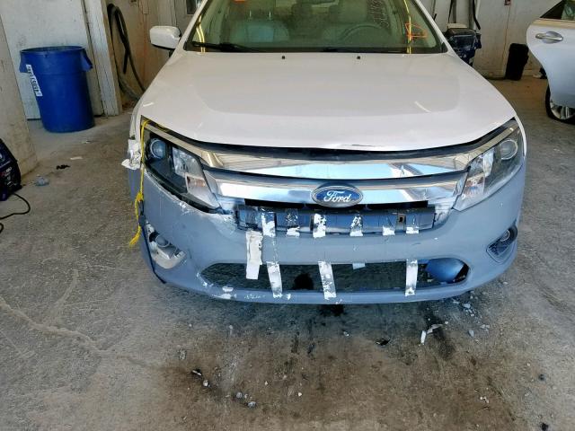 3FAHP0JGXAR207562 - 2010 FORD FUSION SEL WHITE photo 9