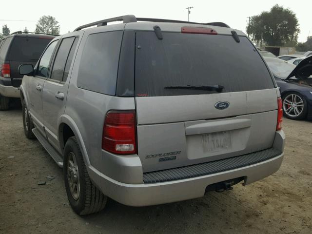 1FMZU75E92ZC29828 - 2002 FORD EXPLORER L SILVER photo 3