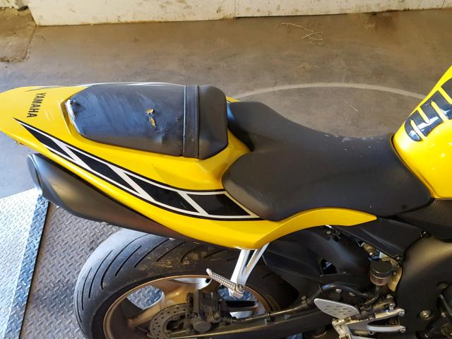 JYARN15E26A003175 - 2006 YAMAHA YZFR1 YELLOW photo 6