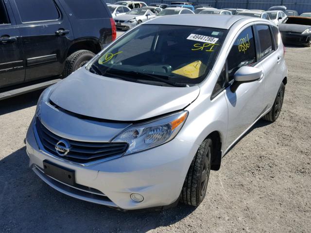 3N1CE2CP7FL395375 - 2015 NISSAN VERSA NOTE SILVER photo 2