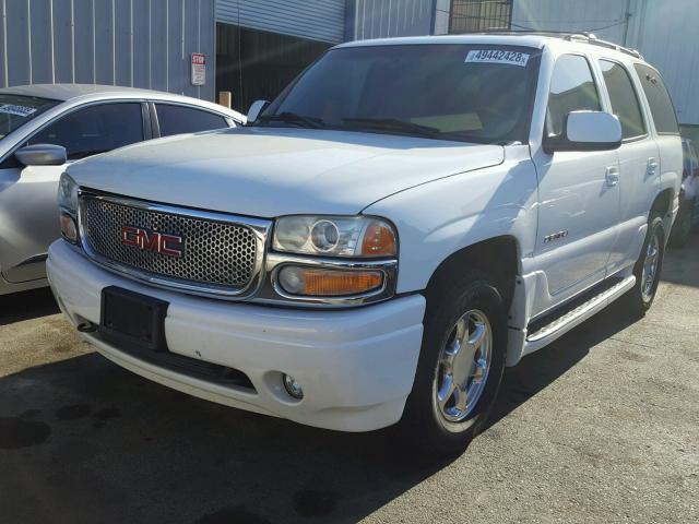 1GKEK63UX1J315938 - 2001 GMC DENALI WHITE photo 2