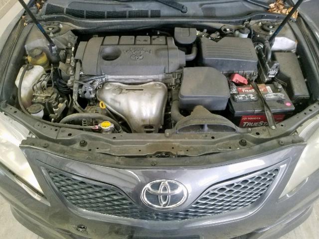 4T1BF3EK9BU194795 - 2011 TOYOTA CAMRY BASE GRAY photo 7