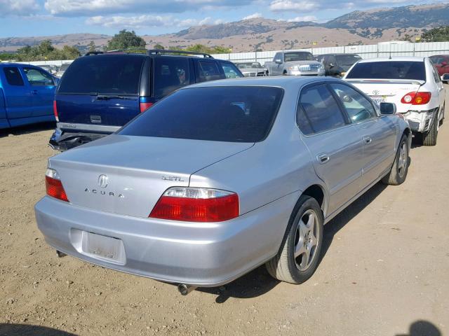 19UUA56613A054236 - 2003 ACURA 3.2TL SILVER photo 4