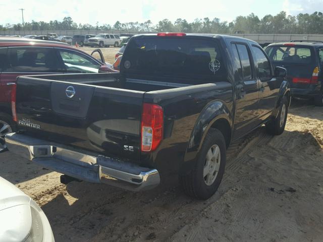 1N6AD07U35C433350 - 2005 NISSAN FRONTIER C BLACK photo 4