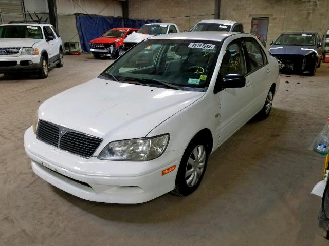 JA3AJ26E42U053844 - 2002 MITSUBISHI LANCER ES WHITE photo 2