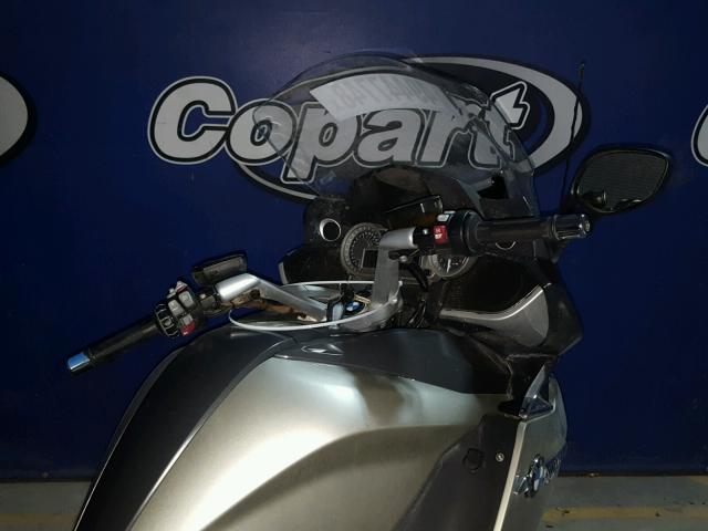 WB1061202CZZ22056 - 2012 BMW K1600 GTL SILVER photo 9