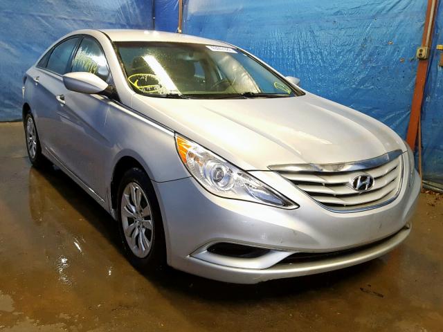 5NPEB4AC2CH381387 - 2012 HYUNDAI SONATA GLS SILVER photo 1