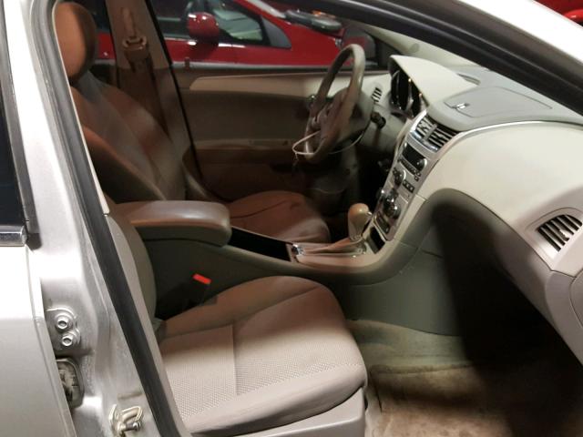 1G1ZA5EU0BF325950 - 2011 CHEVROLET MALIBU LS 灰色 照片 5