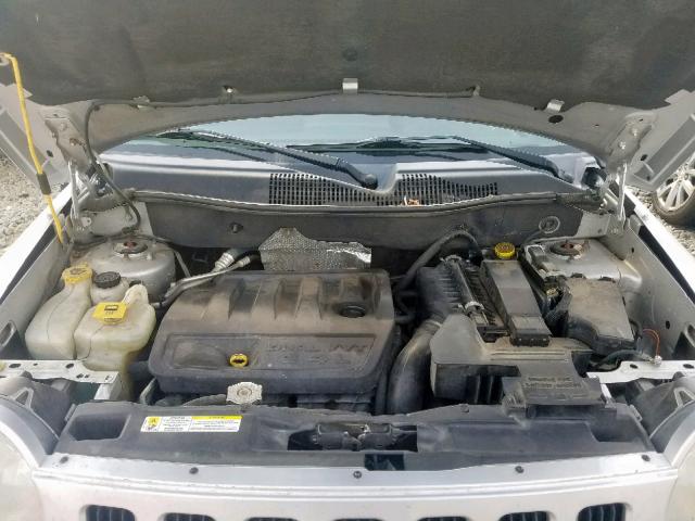 1J8FF47W07D278774 - 2007 JEEP COMPASS SILVER photo 7