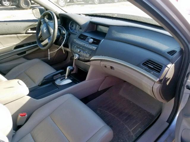 1HGCP2F88AA125620 - 2010 HONDA ACCORD EXL SILVER photo 5